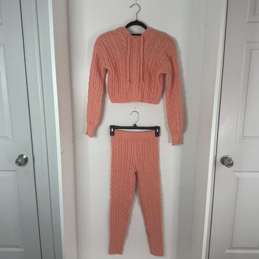Cozy Cable Knit Hooded Crop Top & Legging Set – Blush Pink – Size Small